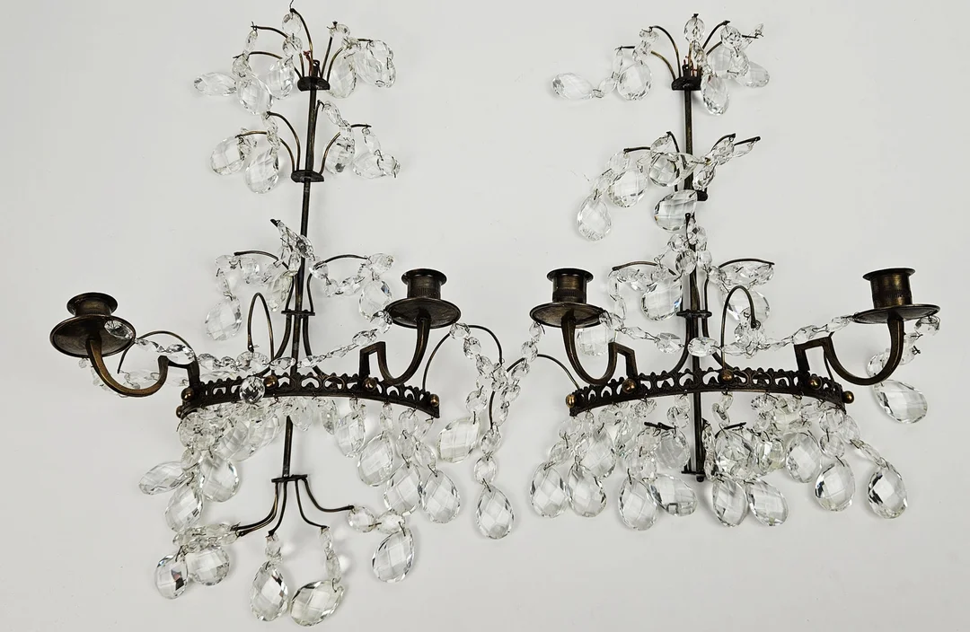 APPLIQUER, ett par, sengustaviansk stil, 1900-tal. — Other lighting — Auktionshuset Thörner & Ek