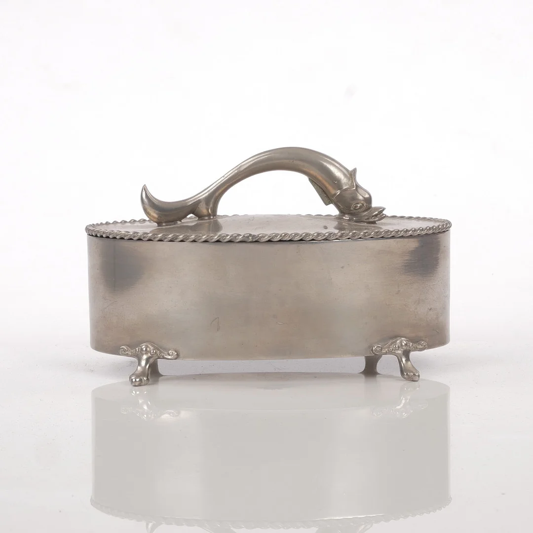 ERNST SVEDBOM. Smyckesskrin, tenn. — Pewter, Brass & Copper — Auktionsfirma Kenneth Svensson i Kalmar