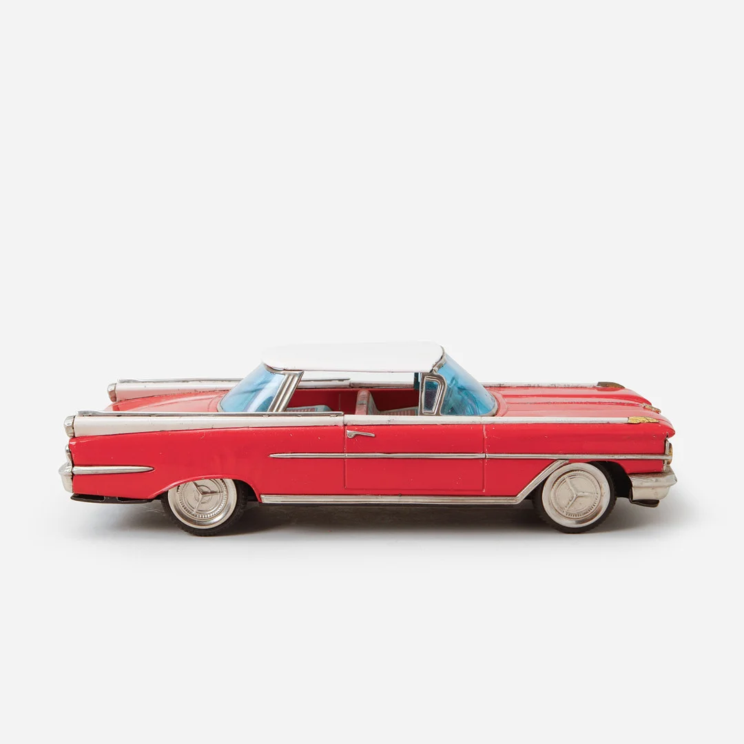 PLÅTBIL, "Oldsmobile", Ichiko, Japan. — Model cars — Göteborgs Auktionsverk