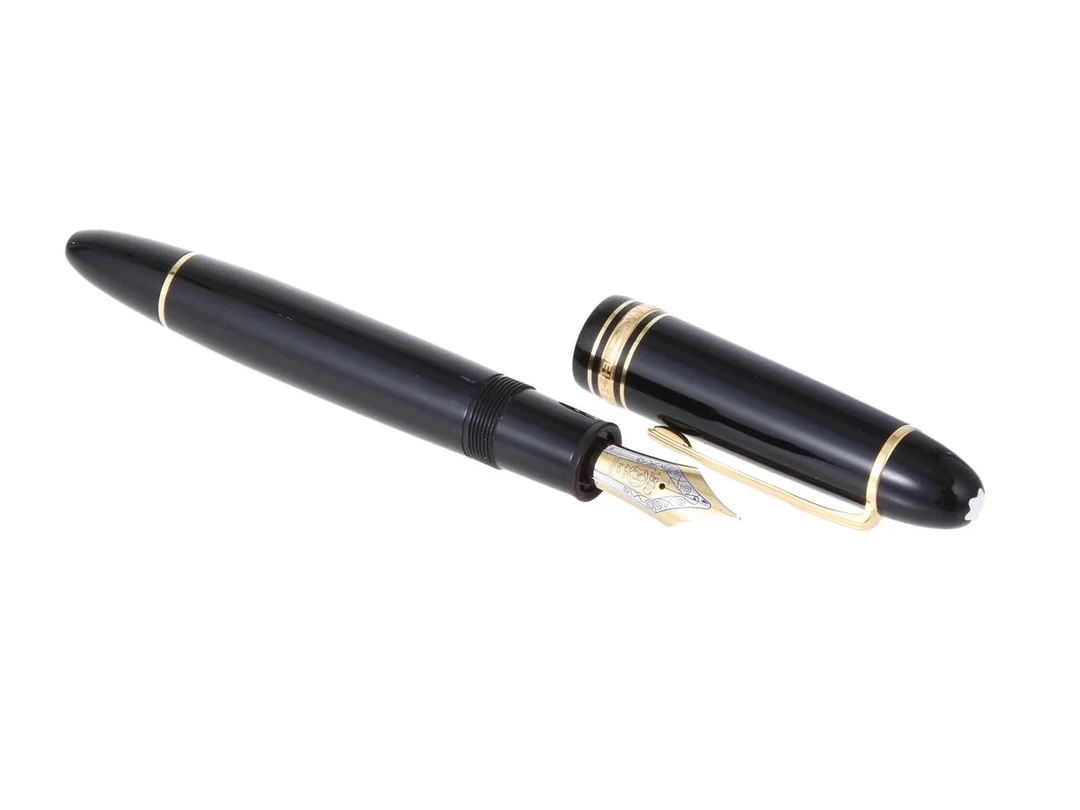 MONTBLANC, reservoarpenna, Meisterstück 149- Pix, svart resin, stift i 18K, Refnr MBDL42SZ6, längd 14,5 cm, bläck, royal blue, 60 ml, garantibevis, certifikat ej ifyllt, ytterkartong, etui. — Accessoarer/Pennor — Kaplans