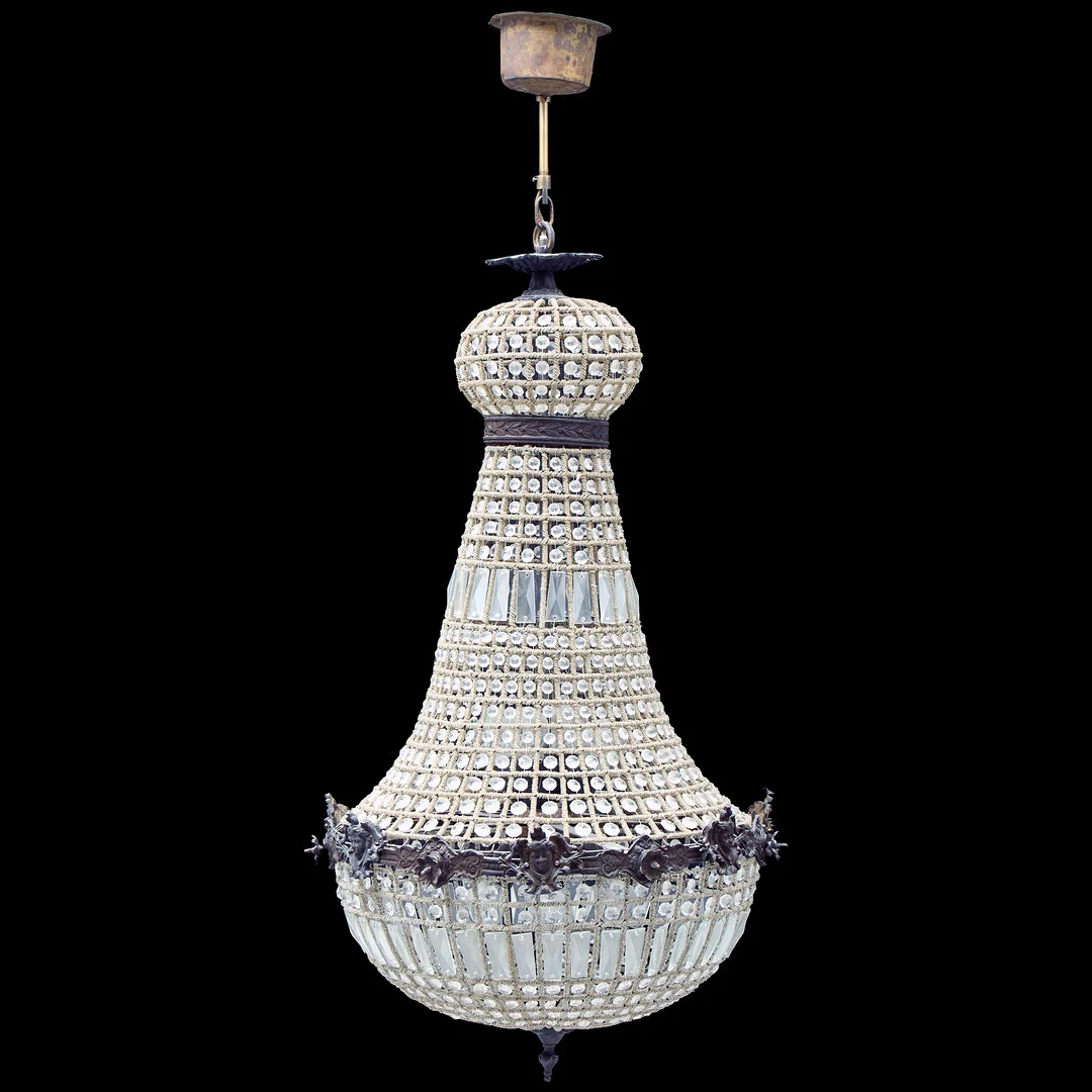 TAKKRONA, modern tillverkning. — Chandeliers — Uppsala Auktionskammare