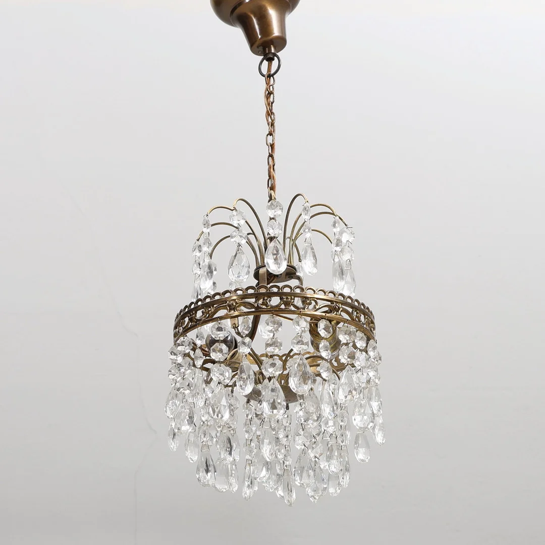 HALLAMPA MED PRISMOR, 1900-tal. — Ceiling lights — Gomér & Andersson Jönköping