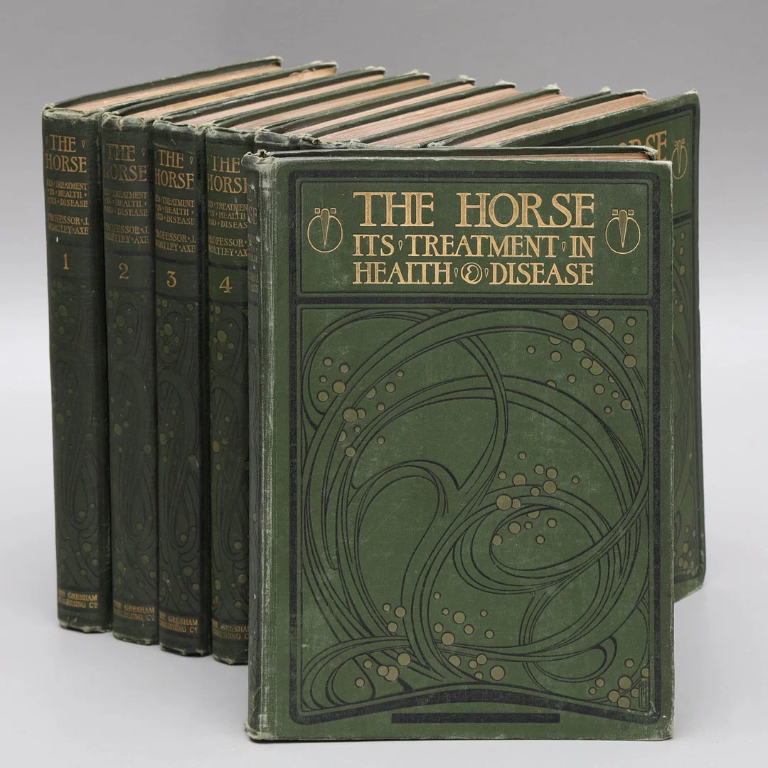 INBUNDNA BÖCKER, 9 band, "The Horse, Its Treatment In Health And Disease", The Gresham Publishing Company, London, 1907. — Books — Auktionsmagasinet Vänersborg
