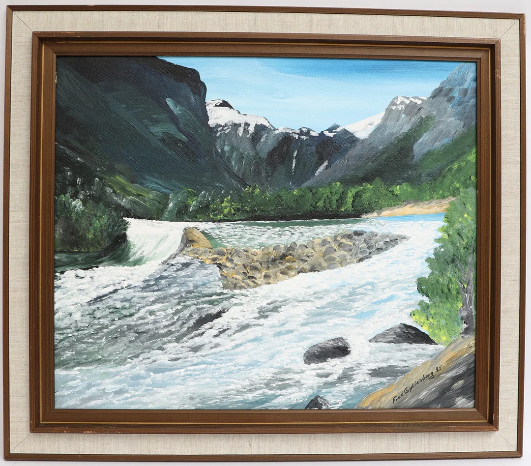 FRED GYLLENBORG. Motiv med vattendrag, oljemålning på pannå, signerad 1985. — Paintings — Falun Auktionsbyrå