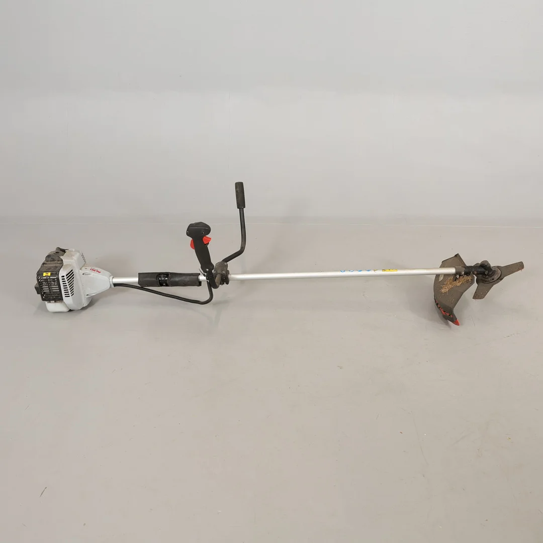 RÖJSÅG AL-KO BC260B bensindriven. — Modern Tools — Höörs Auktionshall