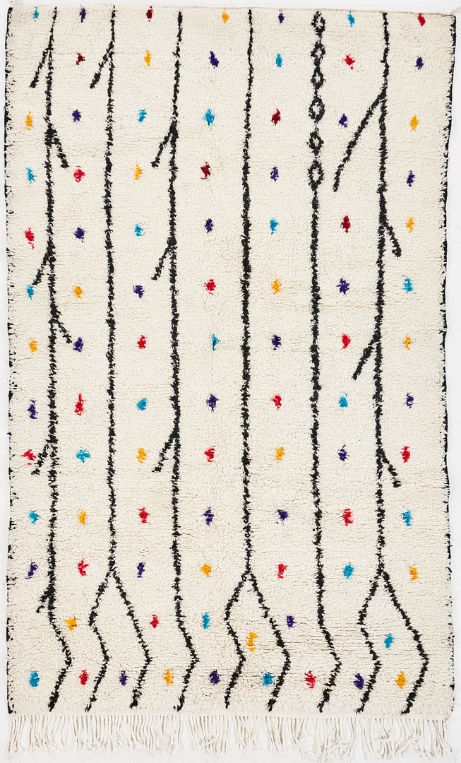 MATTA, av marockansk typ, varp av bomull, lugg av ylle. — Oriental Carpets & Textiles — Stockholms Auktionsverk Magasin 5