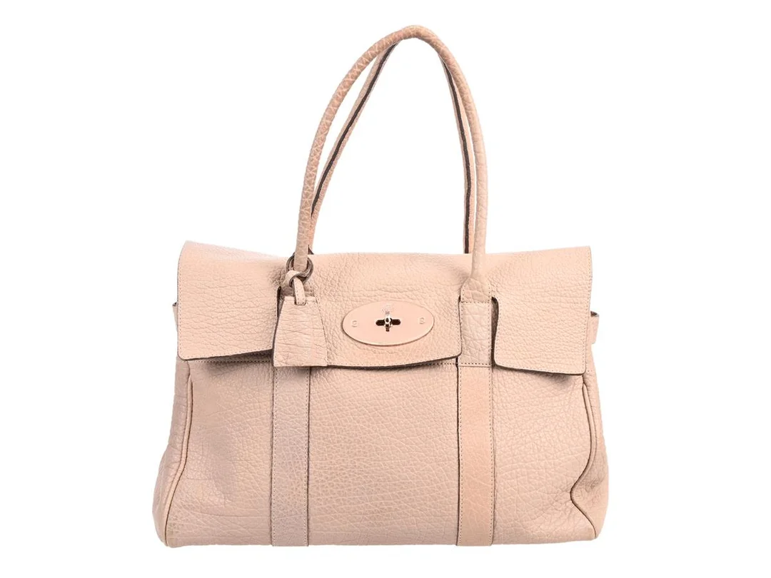 VÄSKA, MULBERRY, Bayswater, rosa läder, roséfärgade beslag, 35x23x15 cm, bruksslitage. — Accessoarer/Väskor — Kaplans