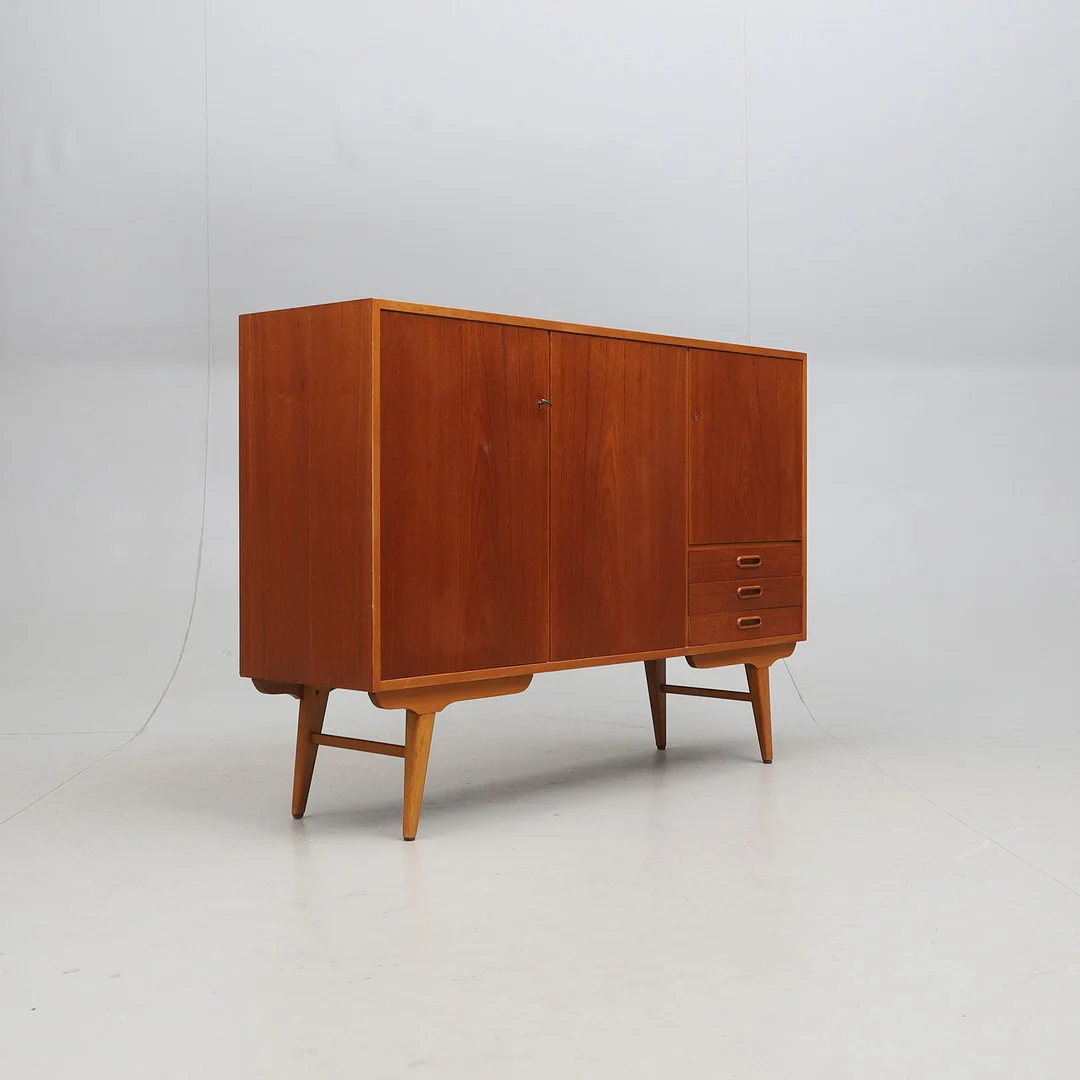 SIDEBOARD, teak, "Atlas", IKEA, 1900-talets andra hälft. — Cupboards, Cabinets & Shelves — Gomér & Andersson Norrköping
