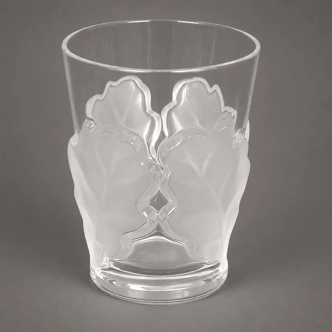 BECHERGLAS mit Eichenlaub-Dekor Lalique - RENÉ LALIQUE, Frankreich. — Other — Auktionshaus Blank