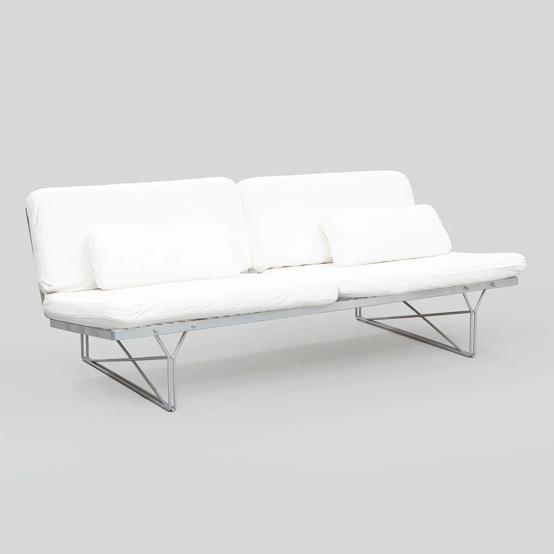 NIELS GAMMELGAARD. Soffa, "Moment", IKEA. — Sofas & Seatings — Göteborgs Auktionsverk