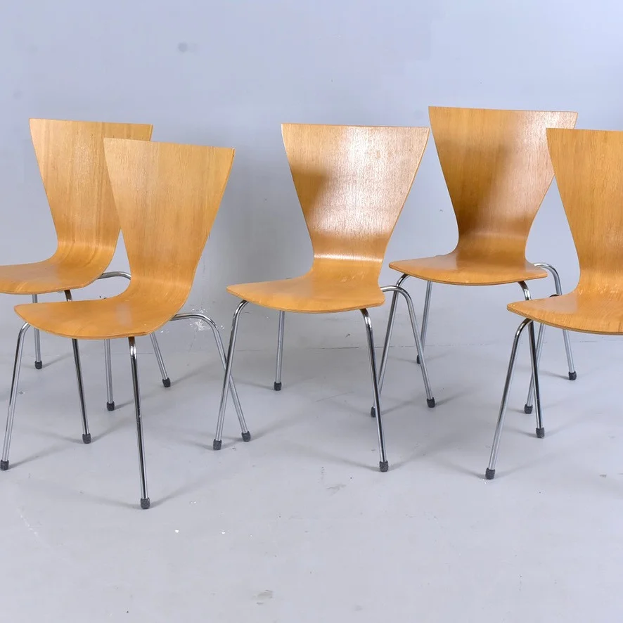 STOLAR, 5-stycken, böjträ/stålrör, samtida. — Armchairs & Chairs — Halmstads Auktionskammare
