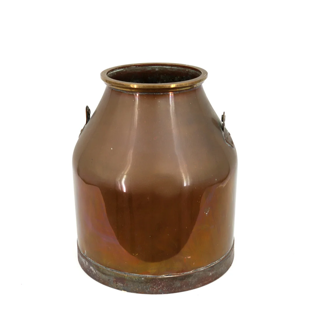 KOPPARTUNNA med mässingskant, tidigt 1900-tal. — Pewter, Brass & Copper — Höganäs Auktionsverk