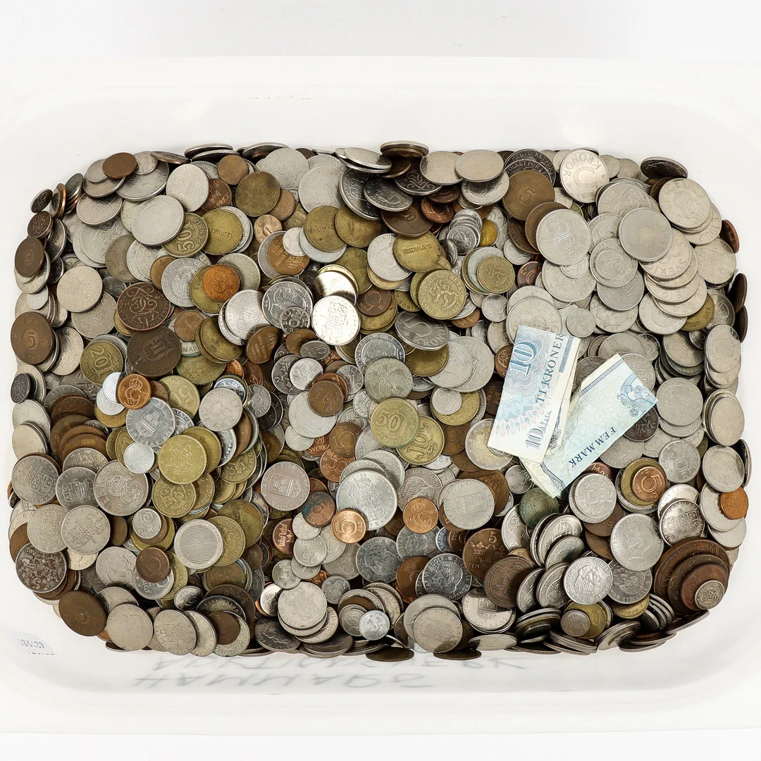 MYNT svenska och utländska. — Coins & Banknotes — Karlstad Hammarö Auktionsverk