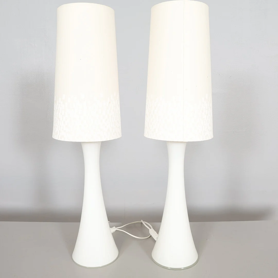 BERNT NORDSTEDT. BORDSLAMPOR, ett par, ”Bergbom”. — Table Lamps — Höörs Auktionshall