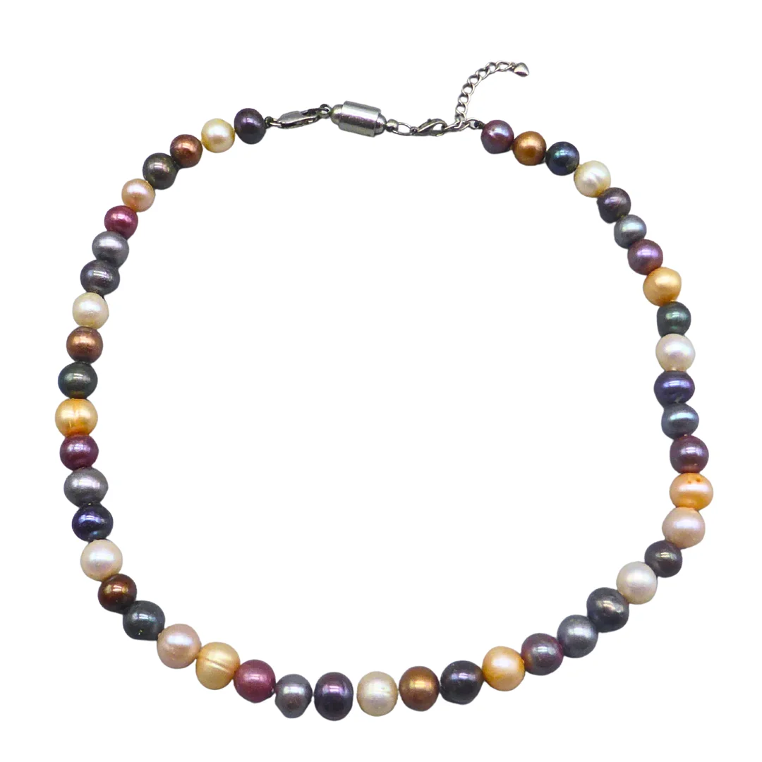 BUNTE PERLENKETTE MIT VERLÄNGERUNG. — Necklace — Auktionshaus Stuber's Hammerschlag
