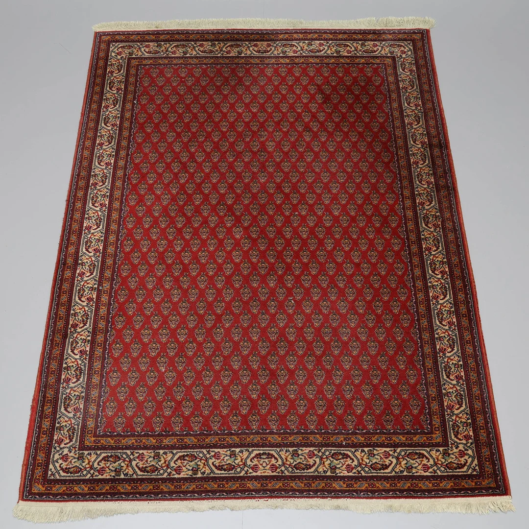 MATTA, maskinknuten, ull, orientalisk stil. — Carpets — Auktionsmagasinet Vänersborg