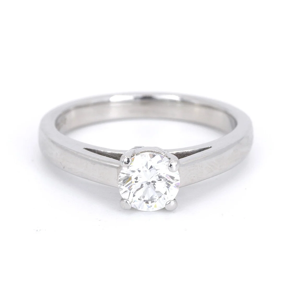 PLATINUM DIAMOND SOLITAIRE RING. — Rings — Chalkwell Auctions