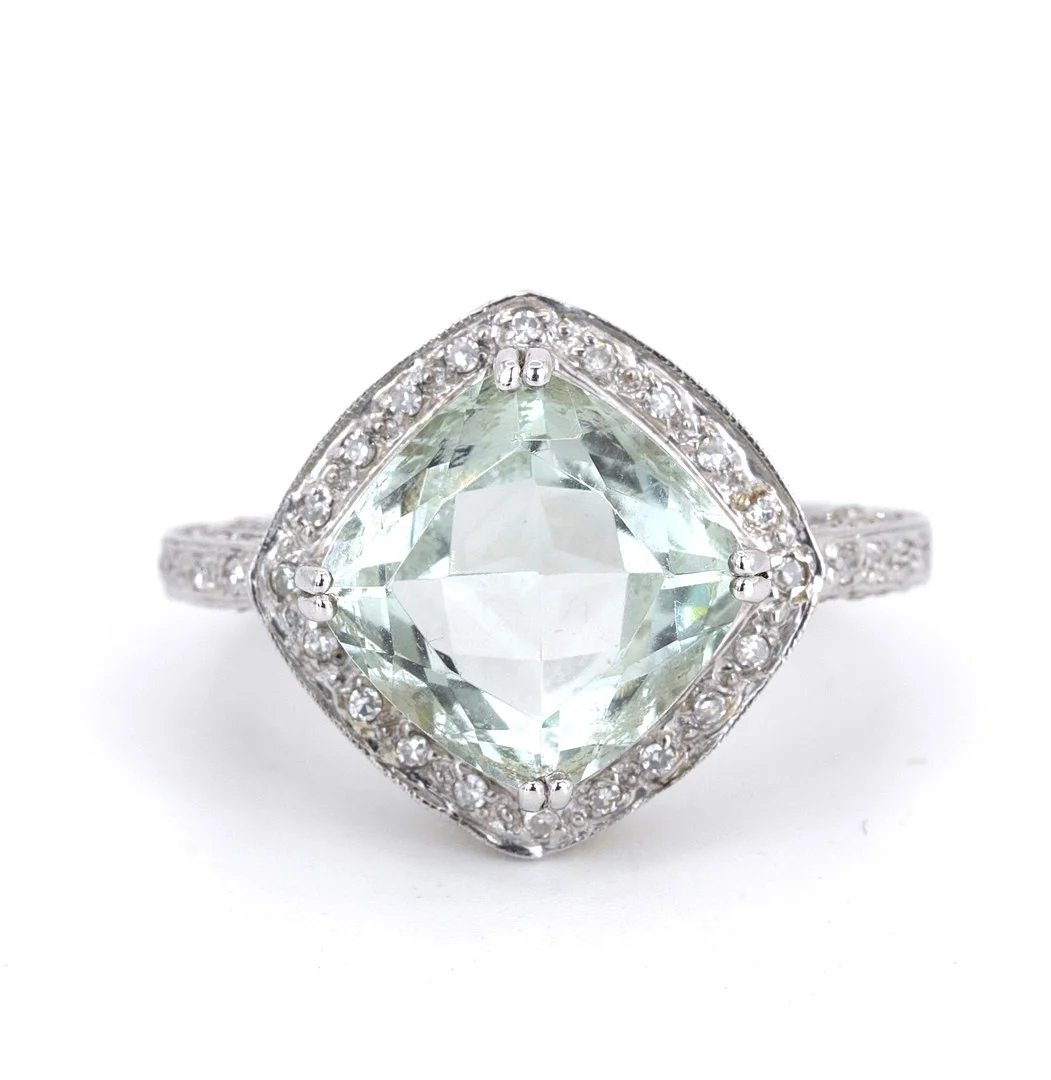9CT GOLD GEMSTONE SET RING. — Rings — Chalkwell Auctions