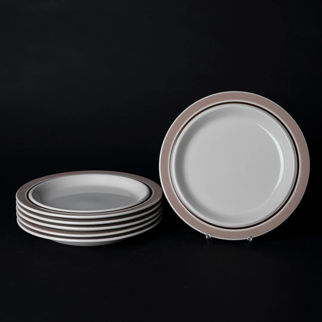 ULLA PROCOPÉ. Mattallrikar, 6 st, "Koralli", Arabia, Finland, 1980-tal. — Ceramics & Porcelain — Auktionshuset Kolonn