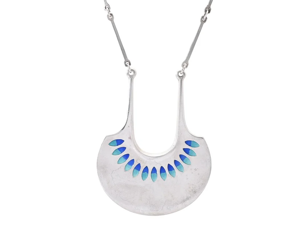 DAVID ANDERSEN, collier, sterlingsilver, emalj, Norge, längd 62 cm, vikt 39,5 g. — Smycken/Collier — Kaplans