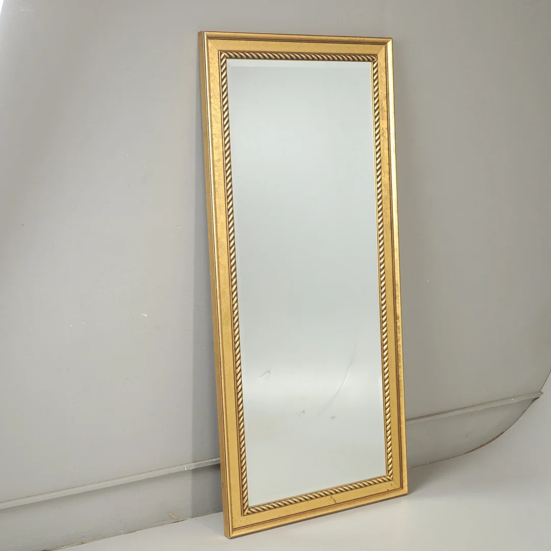 SPEGEL, förgylld med facettslipat glas, 1900/2000-tal. — Mirrors — Helsingborgs Auktionskammare