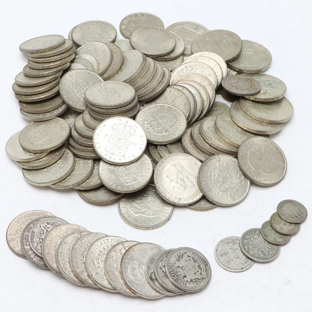 MYNT, silver, främst 40%, totalvikt ca 1334 gram. — Coins & Banknotes — Ekenbergs Auktioner