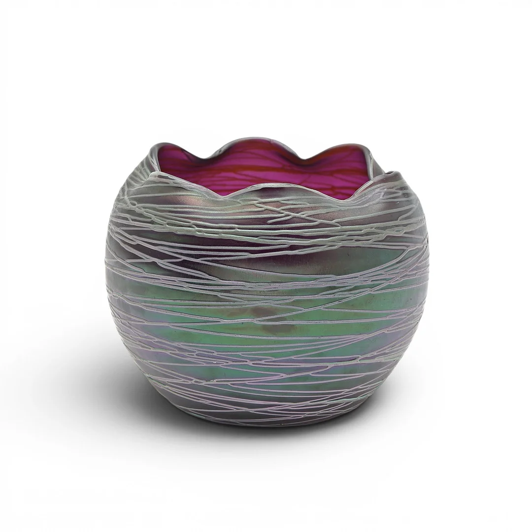 Bohemian Art Nouveau vase in iridescent purple glass, by Rindskopf, circa 1900. — Art glass — Balclis