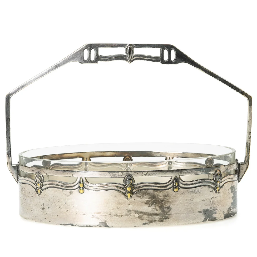 JARDINIÉRE, nysilver med insats i glas, WMF Württembergische Metallwarenfabrik, 1900-talets första hälft. — Silver plated — Auktionsmagasinet Vänersborg