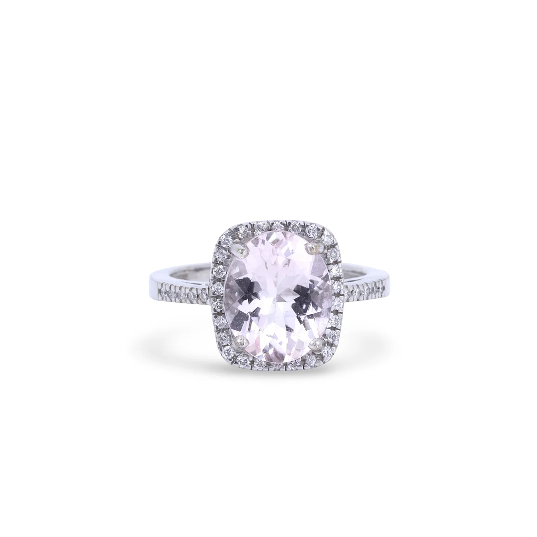 18CT MORGANITE & DIAMOND RING. — Rings — Chalkwell Auctions