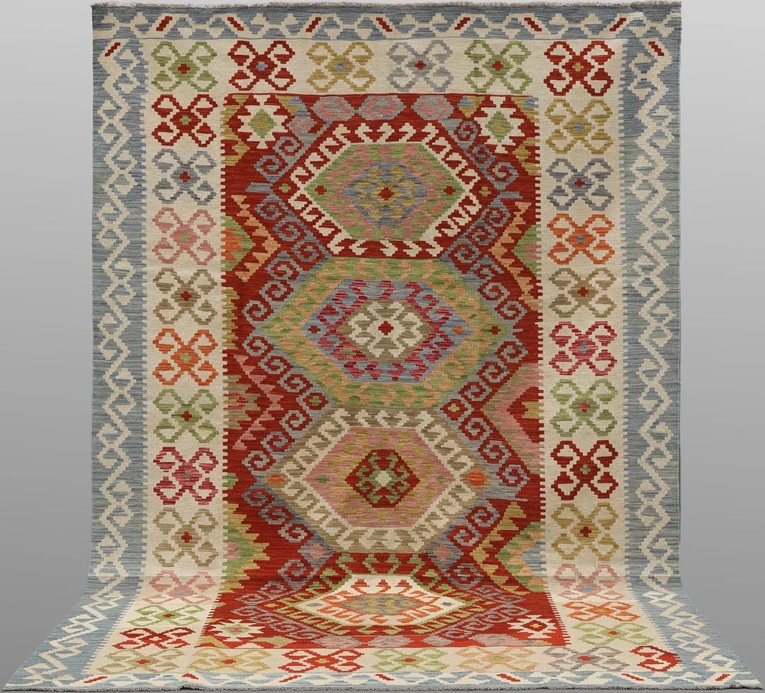 MATTA, Kelim, cirka 308 x 206 cm. — Oriental Carpets & Textiles — RA Auktionsverket Norrköping