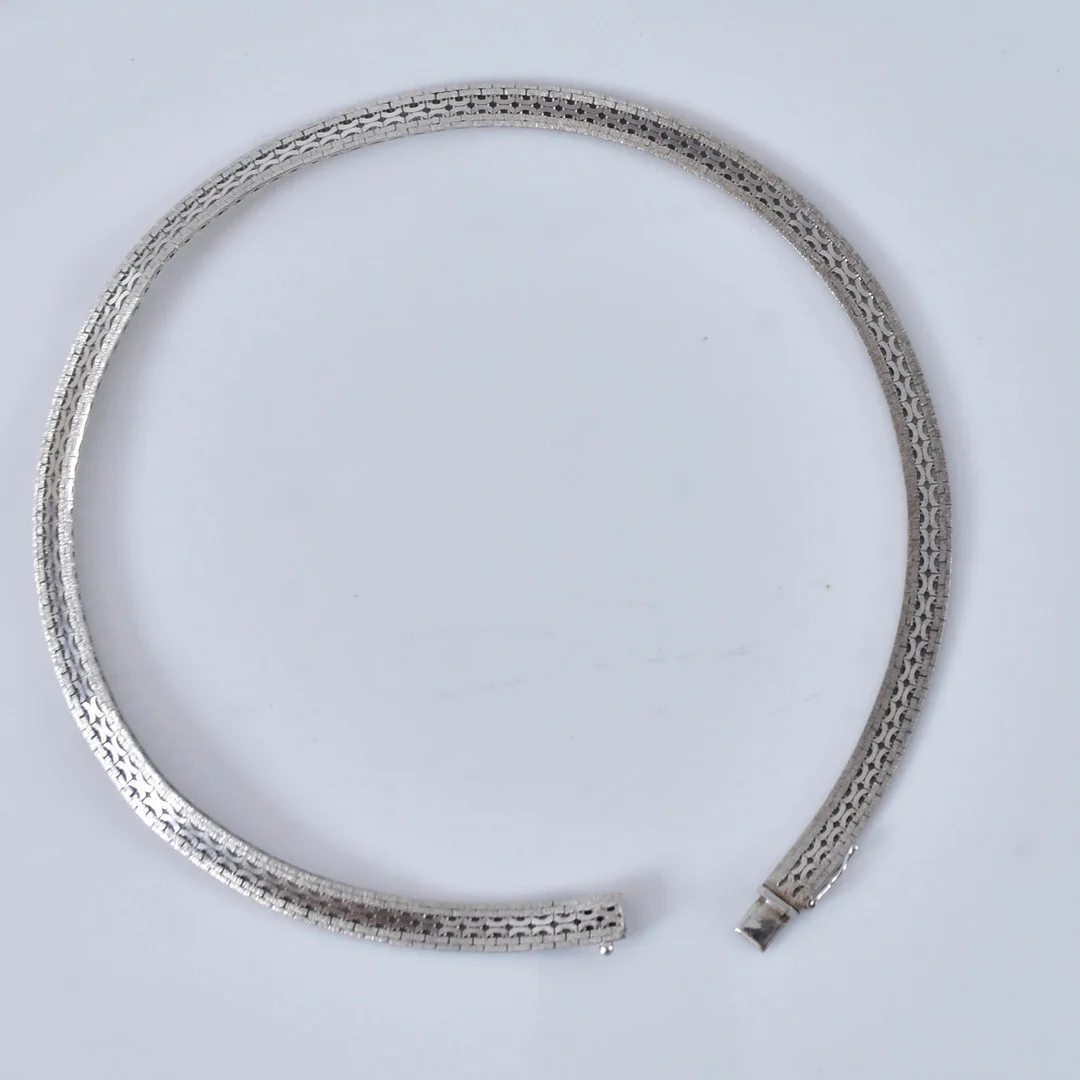 HALSBAND, silver. — Necklace — Halmstads Auktionskammare