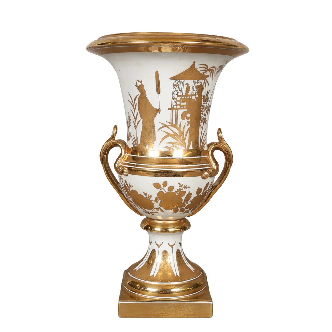 A LARGE PORCELAIN URN SHAPED VASE, BEARING MEISSEN STYLE MARKS. — European — Bishop & Miller