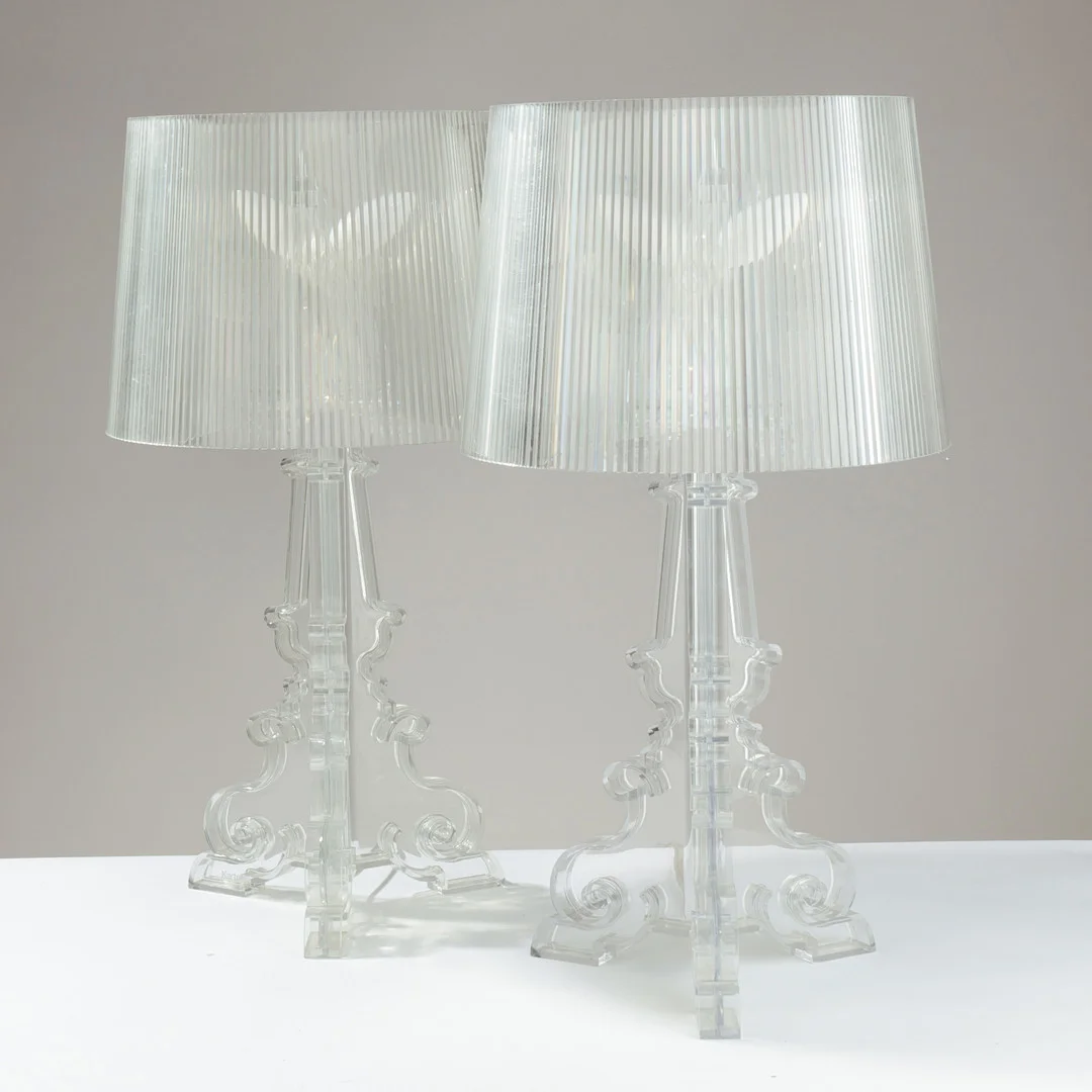 PIETRO FERRUCCIO LAVIANI (1960–). Par bordlamper 'Bourgie' Crystal, transparent plast - Perspex, fremstillet af Kartell. (2). — Table Lamps — Palsgaard Kunstauktioner