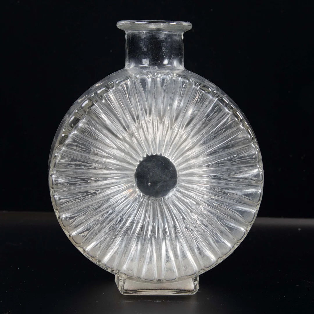 HELENA TYNELL. "Solflaskan" (Aurinkopullo) glas, Riihimäen Lasi. Finland. — Utility glass — Laholms Auktionskammare