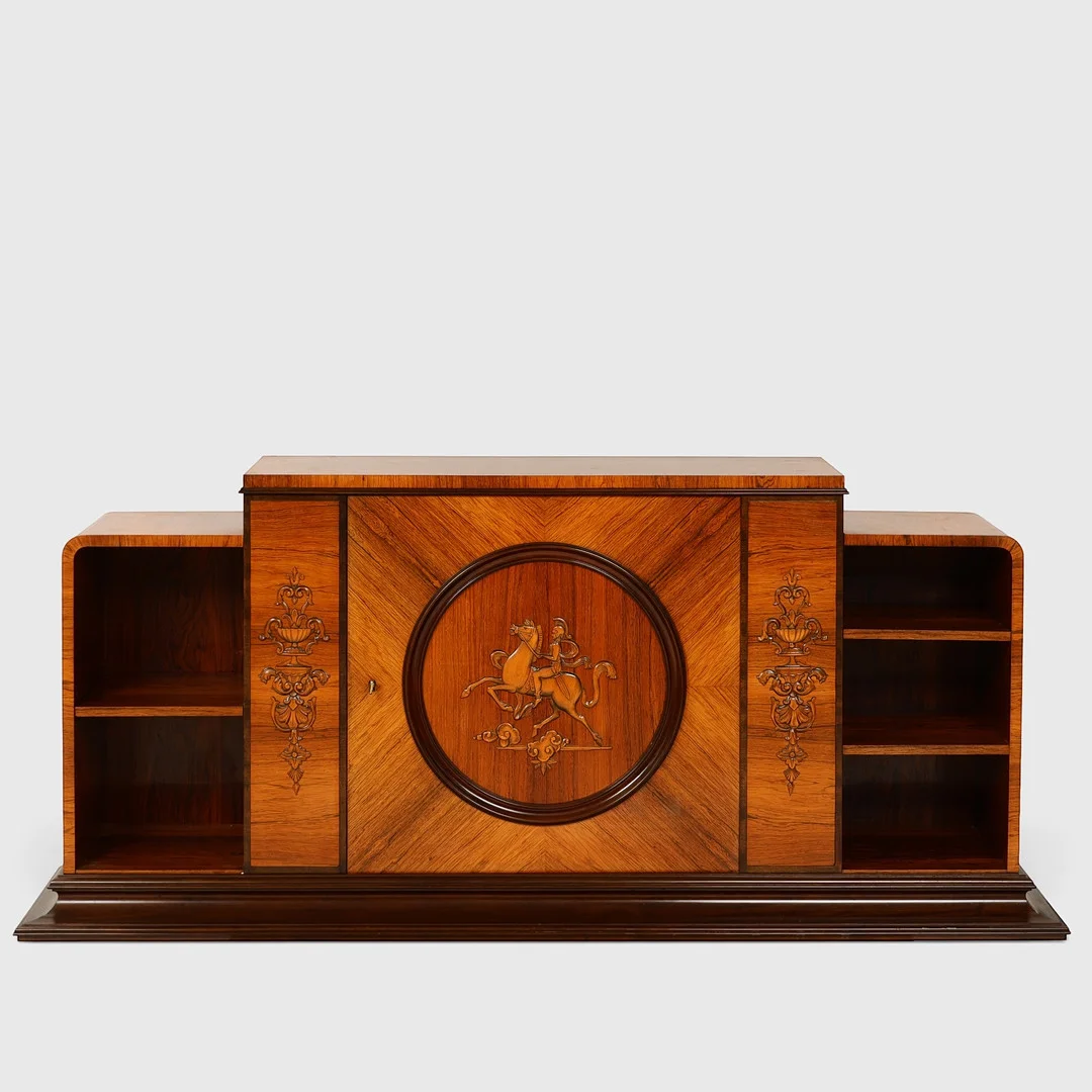 Art Nouveau skænk af palisander, 1930'erne, Danmark. — Cupboards, Cabinets & Shelves — Palsgaard Kunstauktioner