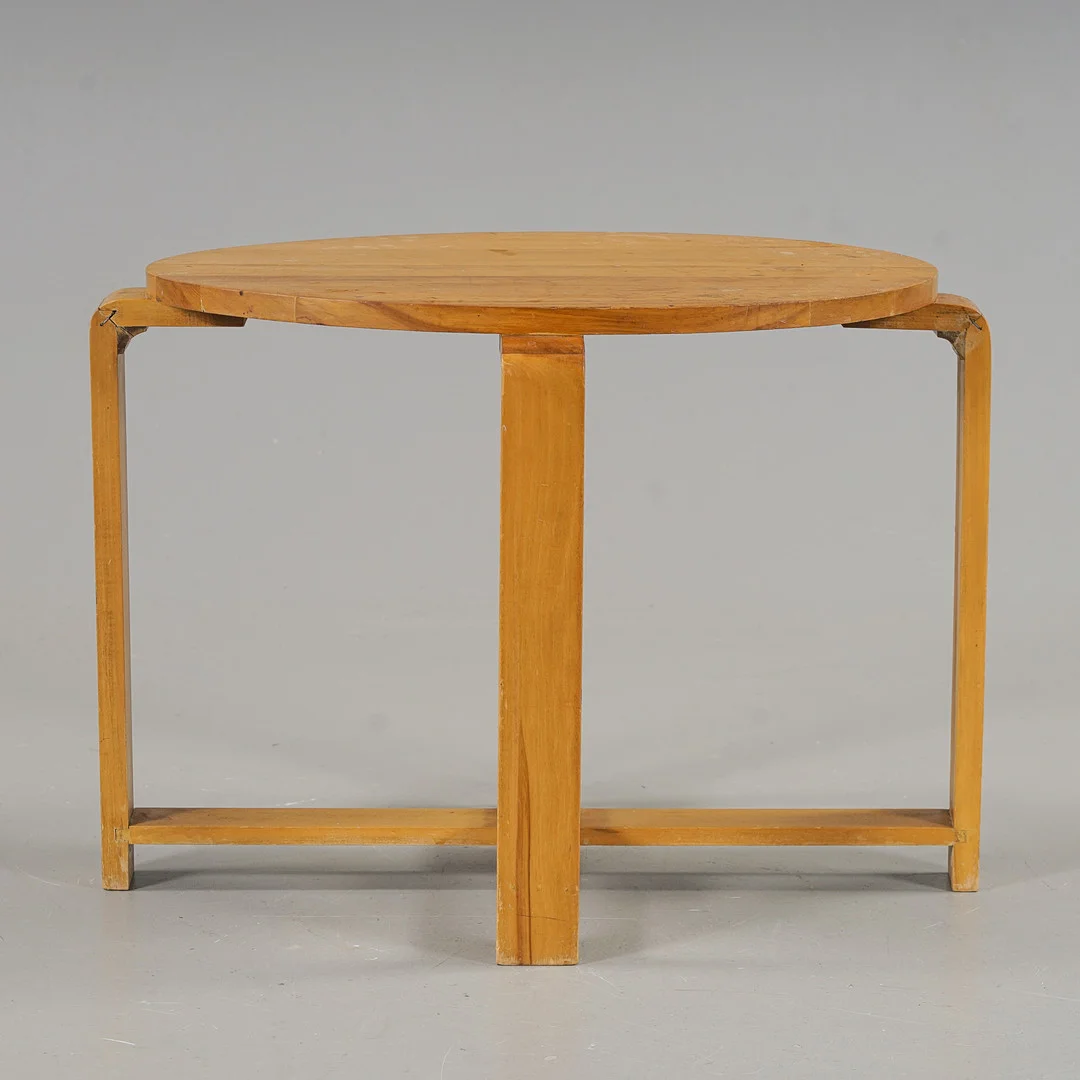 SIDOBORD, "Funkis", trä, 1900-talets första hälft. — Tables — Karlstad Hammarö Auktionsverk