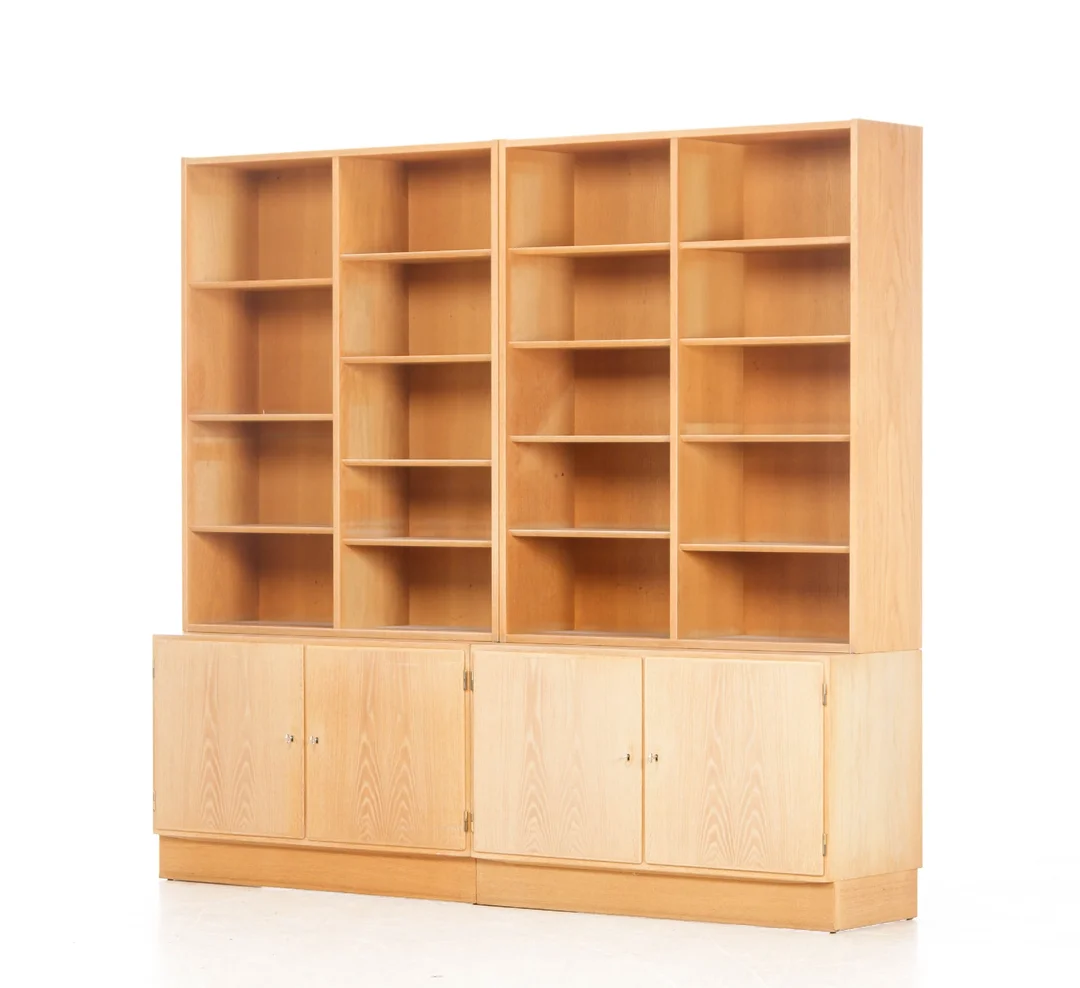 Dog wading. Oak shelving system (4) — Furniture/Shelving — Lauritz