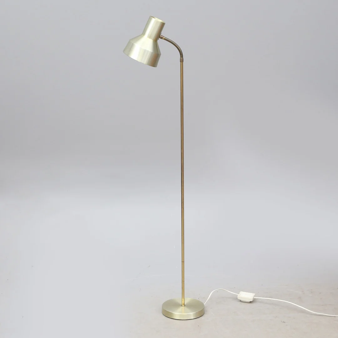 GOLVLAMPA, metall. — Floor lights — Kalmar Auktionsverk
