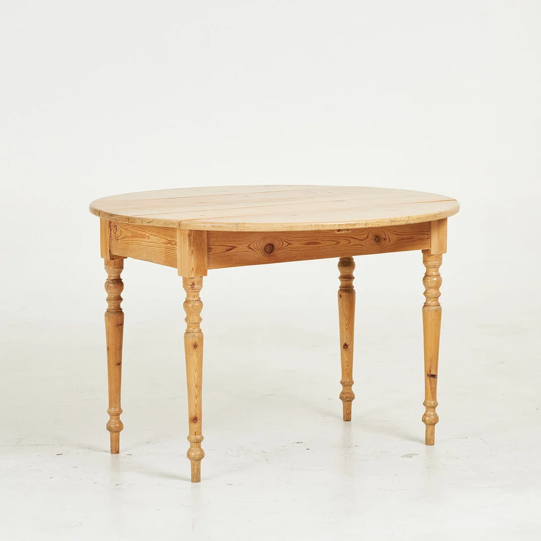 KLAFFBORD. furu, 1900-tal. — Tables — Stockholms Auktionsverk Sickla