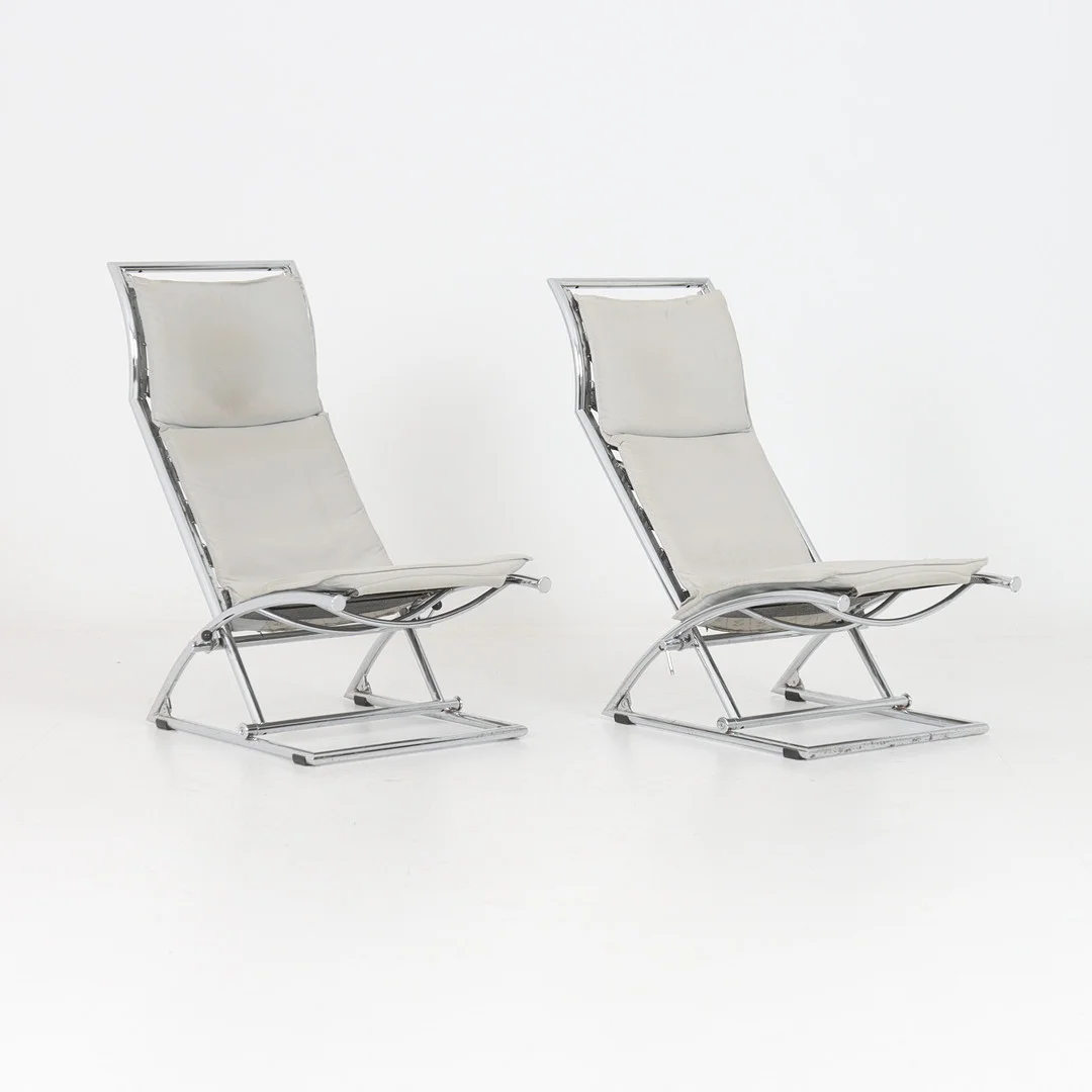 NIELS EILERSEN. Vilstolar, ett par, stålrör, textil plymåer, Danmark. 1980-tal. — Armchairs & Chairs — Stadsauktion Sundsvall