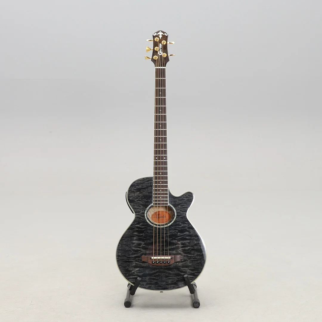 AKUSTISK BAS, femsträngad, inbyggd mikrofon, Crafter. — Musical instruments — Crafoord Auktioner Malmö
