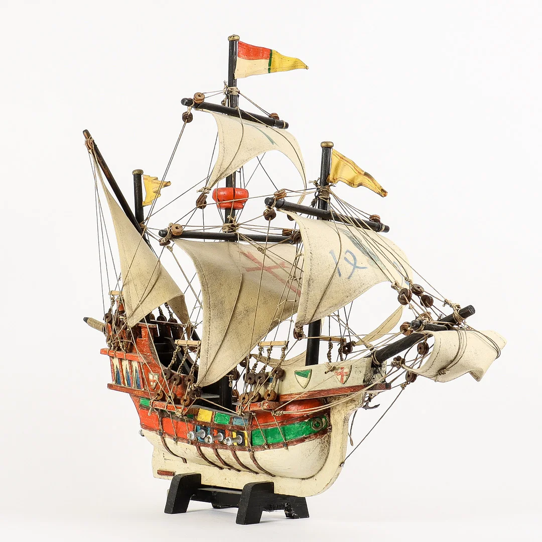 MODELLSKEPP Santa Maria 1492. — Other toys — Karlstad Hammarö Auktionsverk